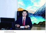 菲比特總經理.jpg
